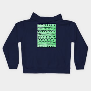 Loose bohemian pattern - green Kids Hoodie